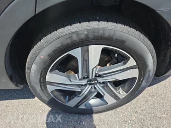 2023 Kia Sorento Hybrid SX-Prestige - miniatura 11