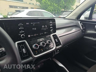 2023 Kia Sorento LX - miniatura 10