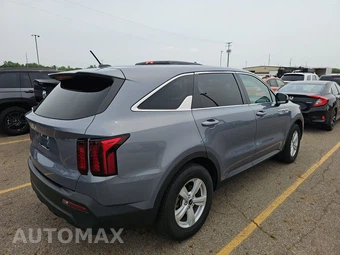 2023 Kia Sorento LX – miniatura 4