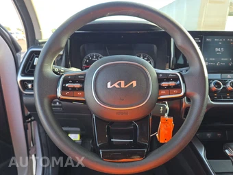 2023 Kia Sorento LX – miniatura 10