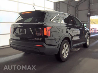 2023 Kia Sorento LX - miniatura 4