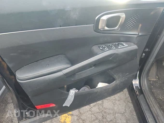 2023 Kia Sorento LX - miniatura 9