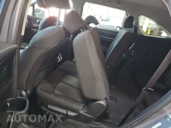 2023 Kia Sorento LX - miniatura 13