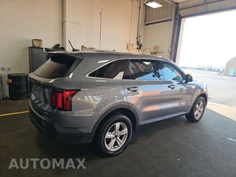 2023 Kia Sorento LX - miniatura 4