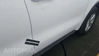 2023 Kia Sorento LX - miniatura 27
