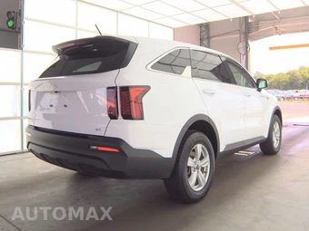 2023 Kia Sorento LX - miniatura 4