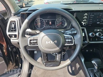 2023 Kia Sorento LX - miniatura 10