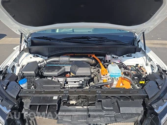2023 Kia Sorento Plug-In Hybrid SX-Prestige - miniatura 15