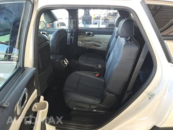 2023 Kia Sorento Plug-In Hybrid SX-Prestige - miniatura 13