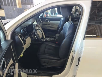 2023 Kia Sorento Plug-In Hybrid SX-Prestige - miniatura 7