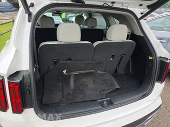 2023 Kia Sorento Plug-In Hybrid SX-Prestige - miniatura 17