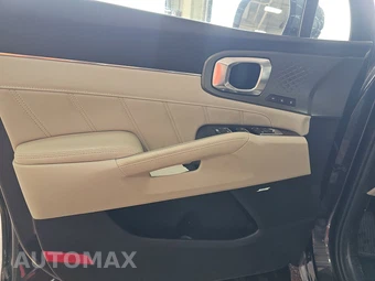 2023 Kia Sorento Plug-In Hybrid SX-Prestige - miniatura 9