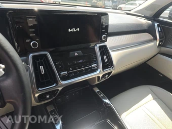 2023 Kia Sorento Plug-In Hybrid SX-Prestige - miniatura 11