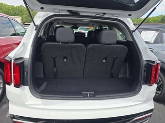 2023 Kia Sorento S – miniatura 14