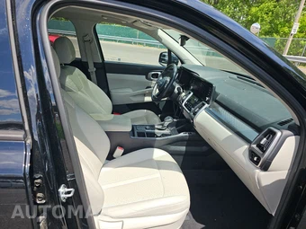 2023 Kia Sorento S - miniatura 8