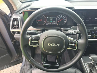 2023 Kia Sorento S - miniatura 10