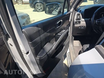 2023 Kia Sorento SX – miniatura 9