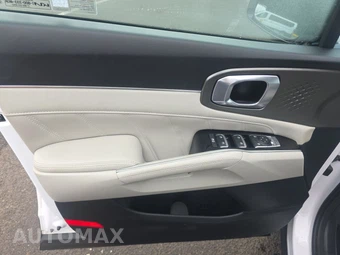 2023 Kia Sorento SX - miniatura 9