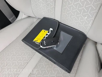 2023 Kia Sorento SX - miniatura 24