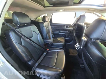 2023 Kia Sorento SX - miniatura 17