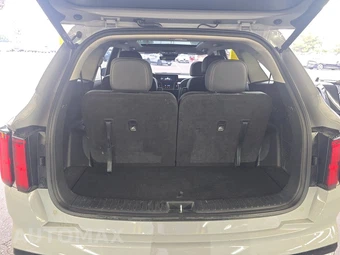 2023 Kia Sorento SX - miniatura 17