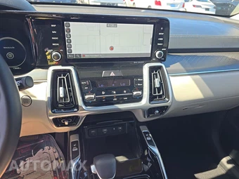 2023 Kia Sorento SX - miniatura 11