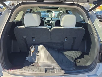 2023 Kia Sorento SX - miniatura 17