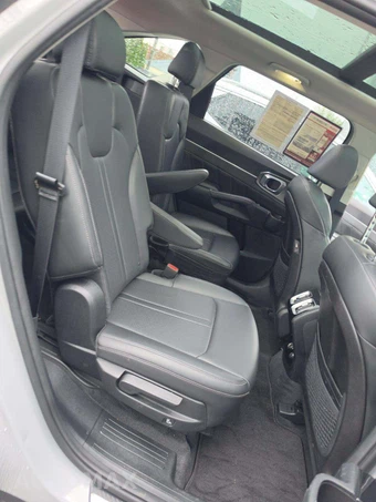 2023 Kia Sorento SX - miniatura 17