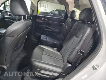 2023 Kia Sorento SX - miniatura 13