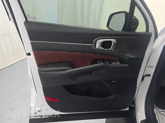 2023 Kia Sorento SX - miniatura 9