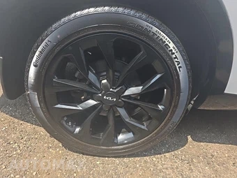 2023 Kia Sorento SX Prestige - miniatura 10