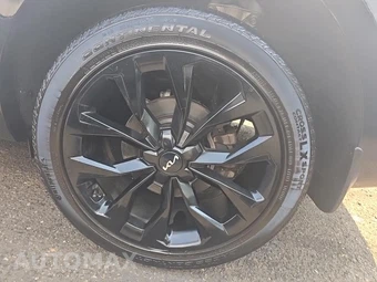 2023 Kia Sorento SX Prestige - miniatura 11