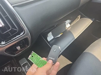 2023 Kia Sorento SX Prestige - miniatura 22