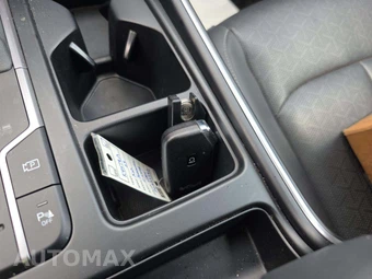 2023 Kia Sorento X-Line S - miniatura 8