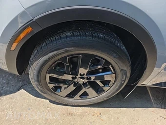 2023 Kia Sorento X-Line S - miniatura 18