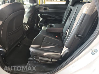 2023 Kia Sorento X-Line S - miniatura 13
