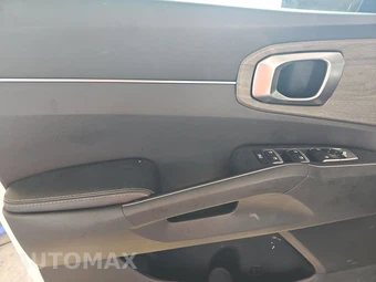 2023 Kia Sorento X-Line S - miniatura 9
