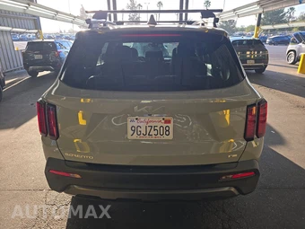 2023 Kia Sorento X-Line S - miniatura 5