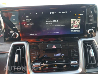 2023 Kia Sorento X-Line S - miniatura 11