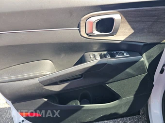 2023 Kia Sorento X-Line S - miniatura 9