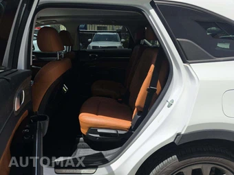 2023 Kia Sorento X-Line SX Prestige - miniatura 10