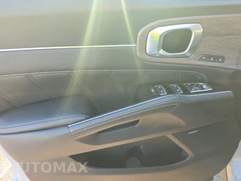2023 Kia Sorento X-Line SX Prestige - miniatura 9