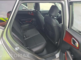 2023 Kia Soul GT-Line - miniatura 16