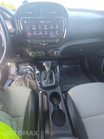 2023 Kia Soul GT-Line - miniatura 10