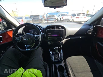 2023 Kia Soul GT-Line - miniatura 11