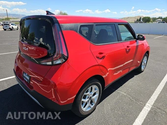 2023 Kia Soul LX - miniatura 3