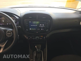 2023 Kia Soul LX - miniatura 11