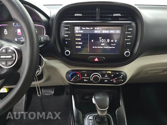 2023 Kia Soul LX - miniatura 11