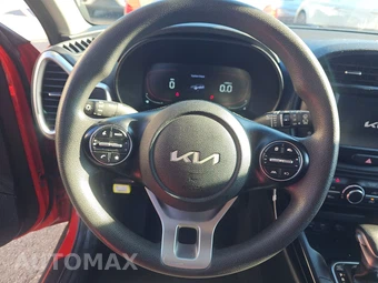 2023 Kia Soul LX - miniatura 10