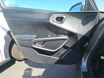 2023 Kia Soul LX - miniatura 9